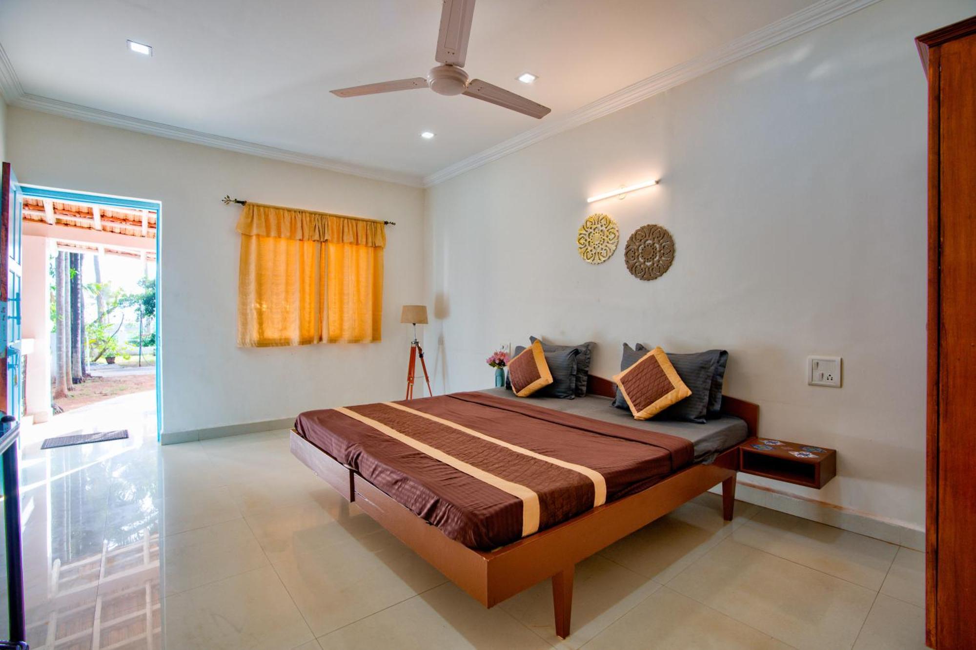 Papilio Beach Front Cottages-Tbv Baga Exteriör bild